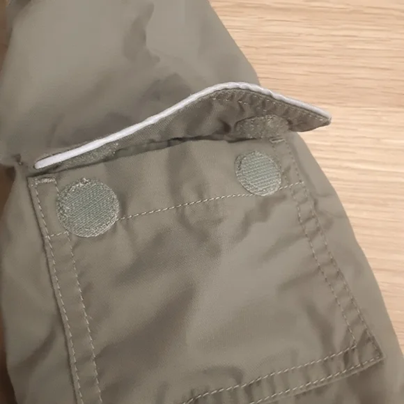 MEC‎ Waterproof Fall/Spring jacket,kids size 5 - Picture 6 of 10